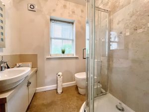 Photo 10- click for photo gallery